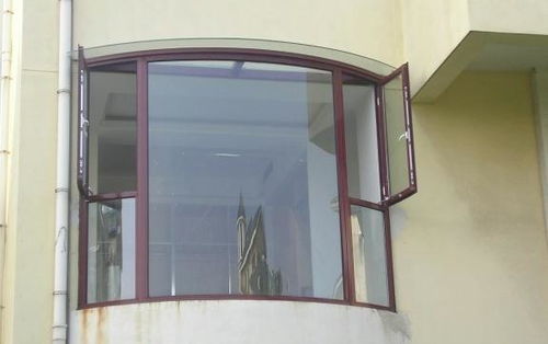 隔熱斷橋鋁合金窗的特點(diǎn)